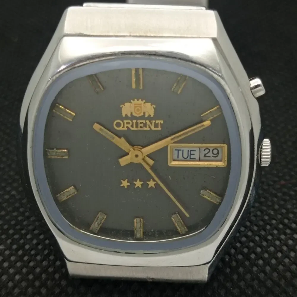 Vintage 1989 Orient Automatic Mens Silver Watch W/daydate & Gold accents